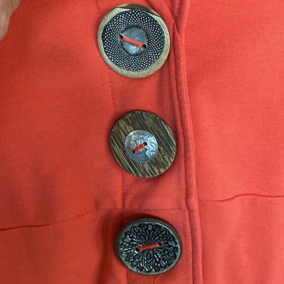 NEON BUDDHA Coral Blazer/Jacket Large Decorative Button Size Petite Large - Picture 2 of 13